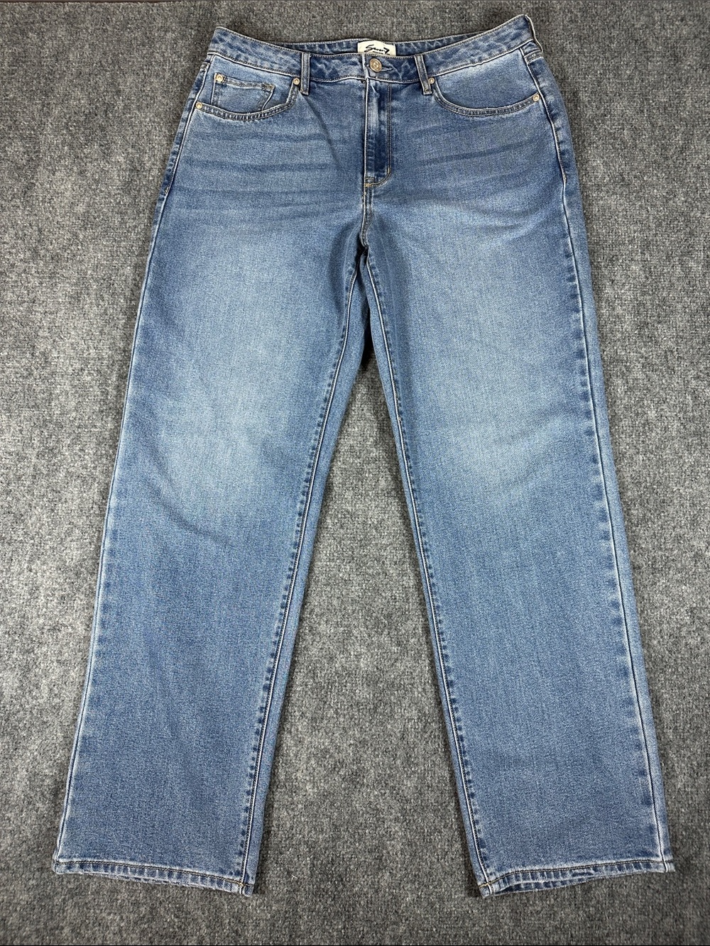 Seven7 Loose Straight Leg High Rise Jean Women’s Size 10 NWOT